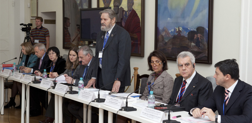 The Seminar «Protection of Cultural Property in the Event of Armed Conflict and Other Emergency Situations» was opened with a greeting speech by Prof. Alexey V. Postnikov, President of the International Centre of the Roerichs